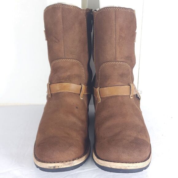 Ugg Women's Endell US 7 Brown Suede Sheepskin Lined Side Zip Moto Biker boots - Picture 4 of 16